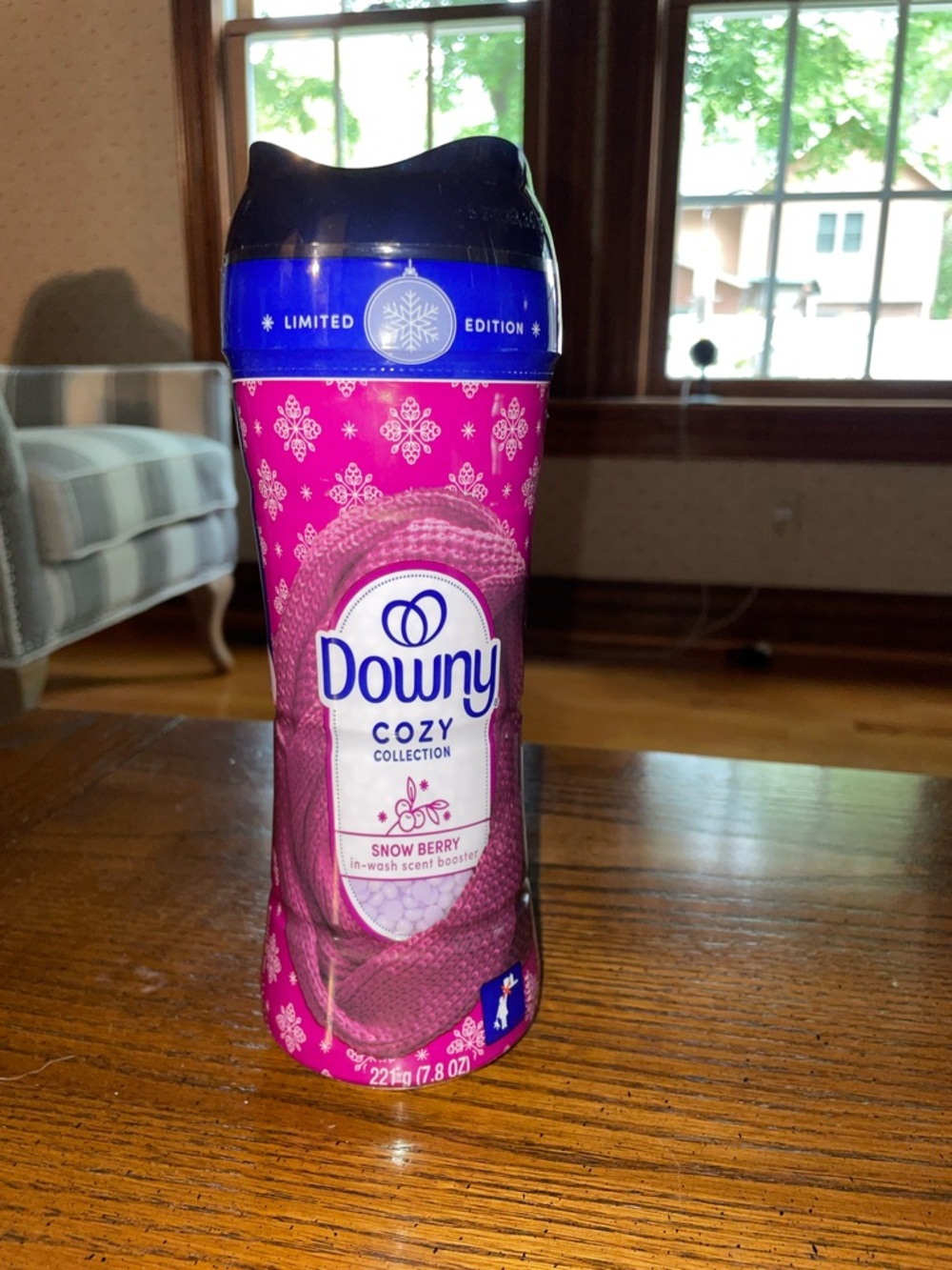 Downy Cozy Collection  Snow Berry Scent Beads 7.8 oz